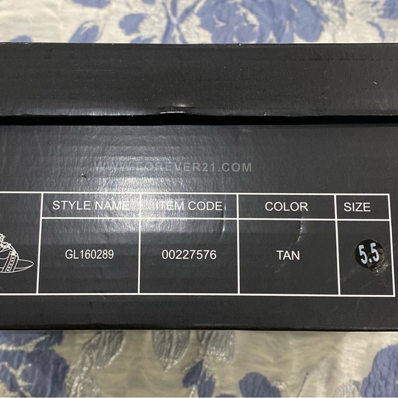 New Black Forever21 Laced Heels - Size 5.5 - Picture 6 of 6